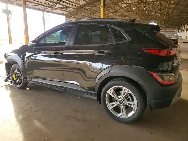 KM8K62AB8NU820714 2022 HYUNDAI KONA - Image 2