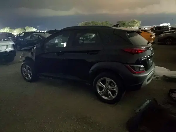 KM8K62AB8NU824343 2022 HYUNDAI KONA - Image 2