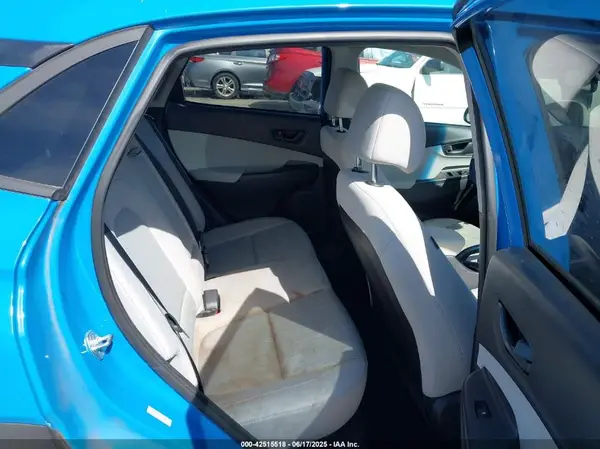 KM8K62AB8NU899561 2022 HYUNDAI KONA - Image 8