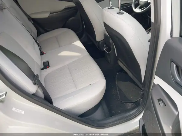 KM8K62AB8PU026461 2023 HYUNDAI KONA - Image 8