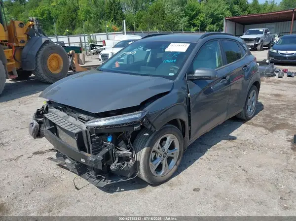 KM8K62AB8PU028453 2023 HYUNDAI KONA - Image 2