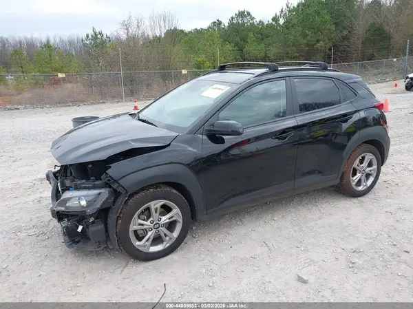 KM8K62AB8PU947143 2023 HYUNDAI KONA - Image 2