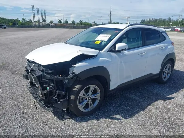 KM8K62AB8PU948180 2023 HYUNDAI KONA - Image 2
