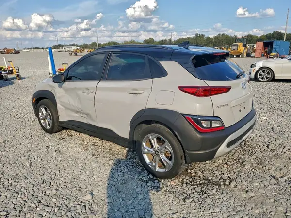 KM8K62AB8PU960829 2023 HYUNDAI KONA - Image 2