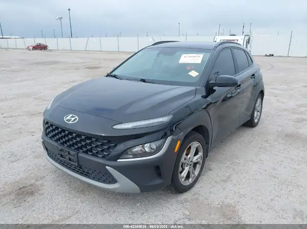 KM8K62AB8PU968106 2023 HYUNDAI KONA - Image 2