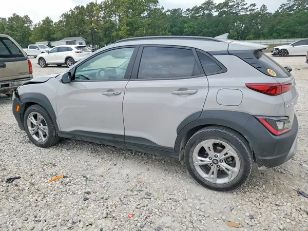 KM8K62AB8PU980353 2023 HYUNDAI KONA - Image 2