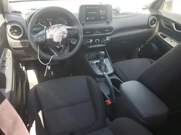 KM8K62AB8PU985827 2023 HYUNDAI KONA - Image 8