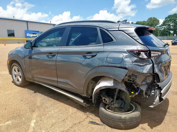 KM8K62AB8PU998576 2023 HYUNDAI KONA - Image 2