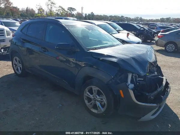 KM8K62AB9NU752424 2022 HYUNDAI KONA - Image 1