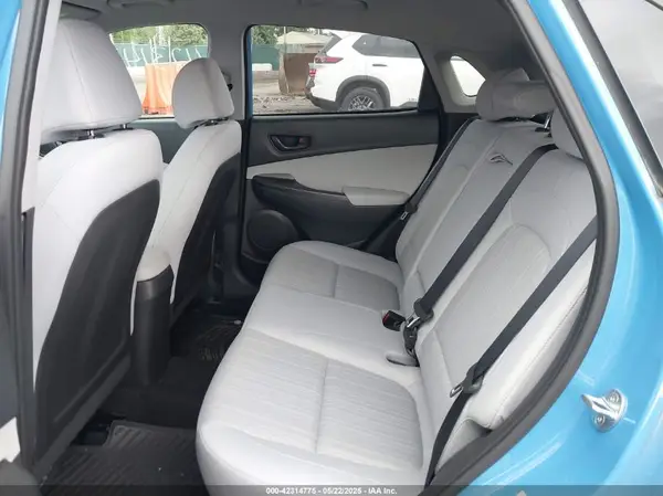 KM8K62AB9NU812511 2022 HYUNDAI KONA - Image 8