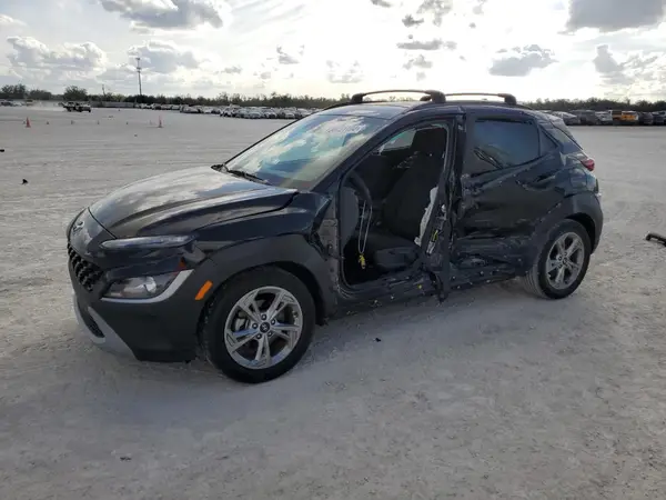 KM8K62AB9NU853608 2022 HYUNDAI KONA - Image 1