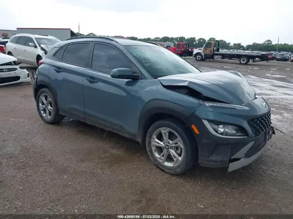 KM8K62AB9NU887841 2022 HYUNDAI KONA - Image 1