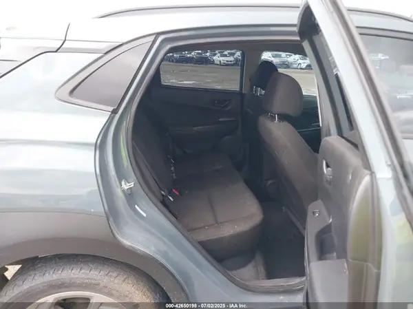 KM8K62AB9NU887841 2022 HYUNDAI KONA - Image 8