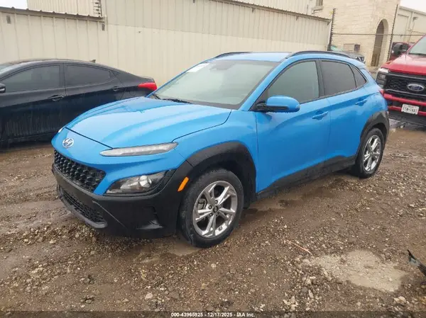 KM8K62AB9NU903763 2022 HYUNDAI KONA - Image 2