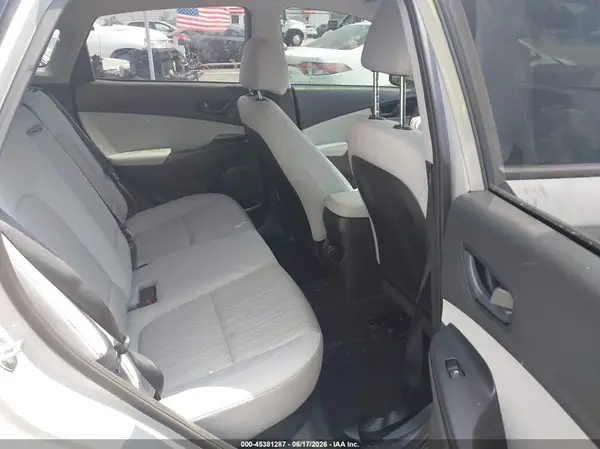 KM8K62AB9PU006137 2023 HYUNDAI KONA - Image 8