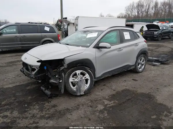 KM8K62AB9PU026209 2023 HYUNDAI KONA - Image 2