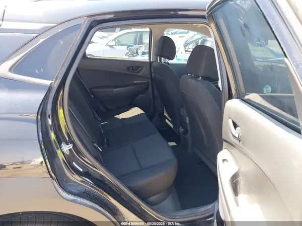 KM8K62AB9PU039686 2023 HYUNDAI KONA - Image 8