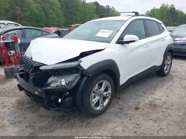 KM8K62AB9PU041695 2023 HYUNDAI KONA - Image 2