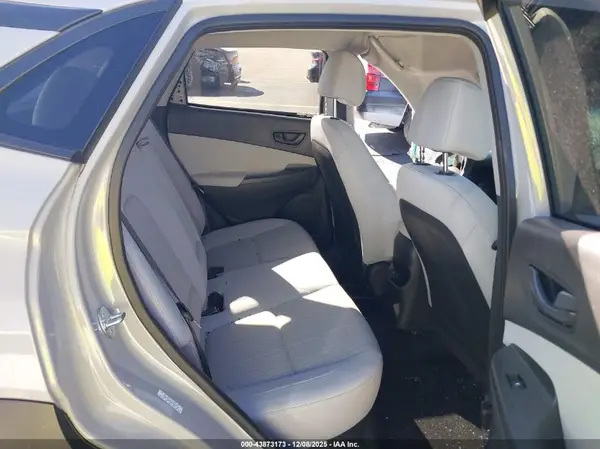 KM8K62AB9PU059422 2023 HYUNDAI KONA - Image 8
