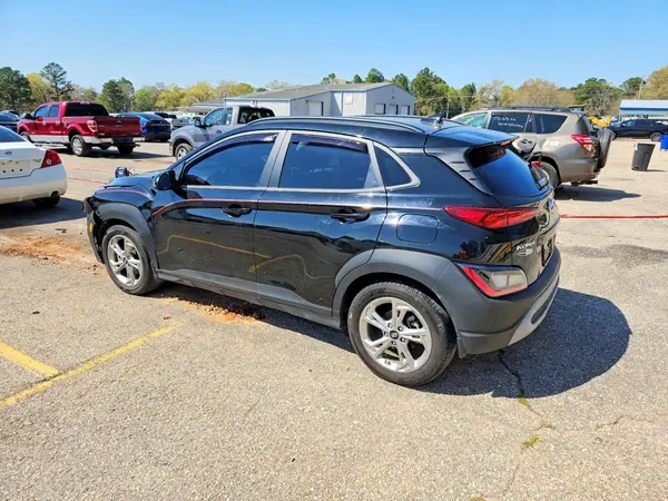 KM8K62AB9PU945417 2023 HYUNDAI KONA - Image 2