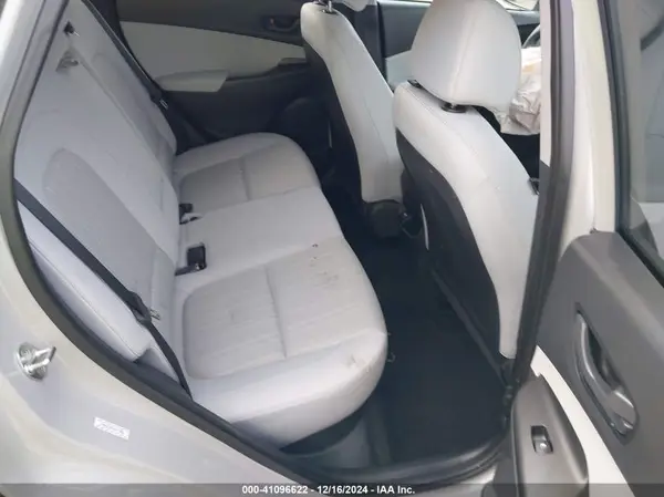 KM8K62AB9PU979082 2023 HYUNDAI KONA - Image 8