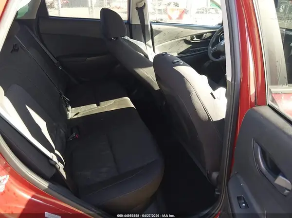 KM8K62ABXNU802988 2022 HYUNDAI KONA - Image 8