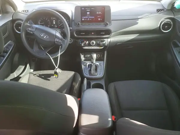 KM8K62ABXNU811318 2022 HYUNDAI KONA - Image 8