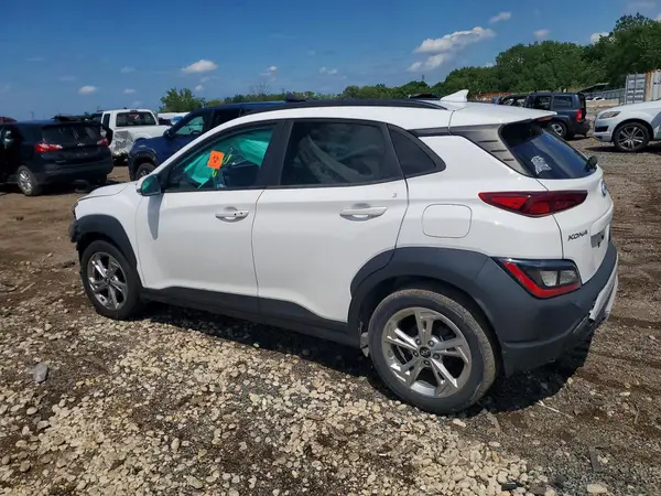 KM8K62ABXNU821234 2022 HYUNDAI KONA - Image 2