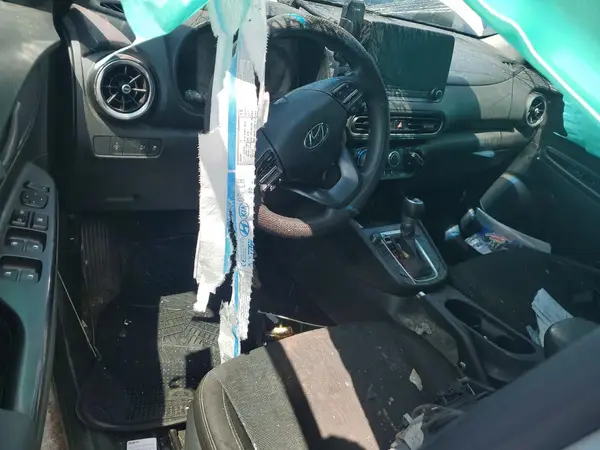 KM8K62ABXNU821234 2022 HYUNDAI KONA - Image 8