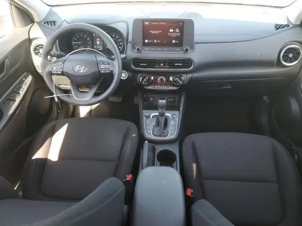 KM8K62ABXNU871132 2022 HYUNDAI KONA - Image 8