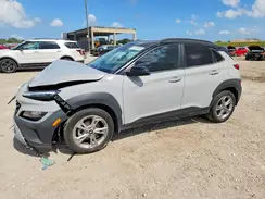 KM8K62ABXNU915789 2022 HYUNDAI KONA