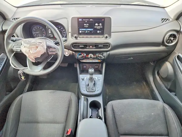 KM8K62ABXNU915789 2022 HYUNDAI KONA - Image 8