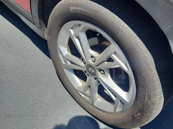 KM8K62ABXPU028910 2023 HYUNDAI KONA - Image 1