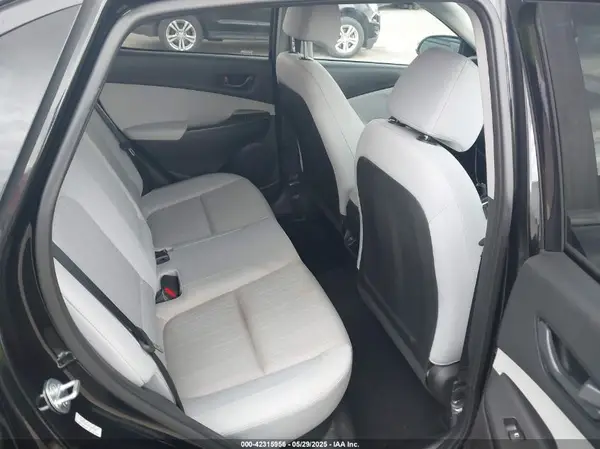 KM8K62ABXPU055895 2023 HYUNDAI KONA - Image 8