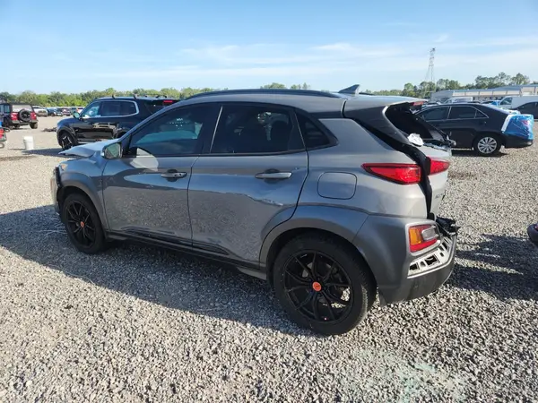 KM8K63A53MU668047 2021 HYUNDAI KONA - Image 2