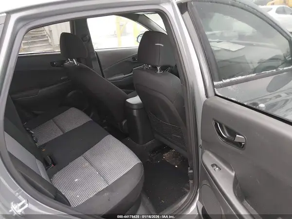 KM8K63A55MU690633 2021 HYUNDAI KONA - Image 8