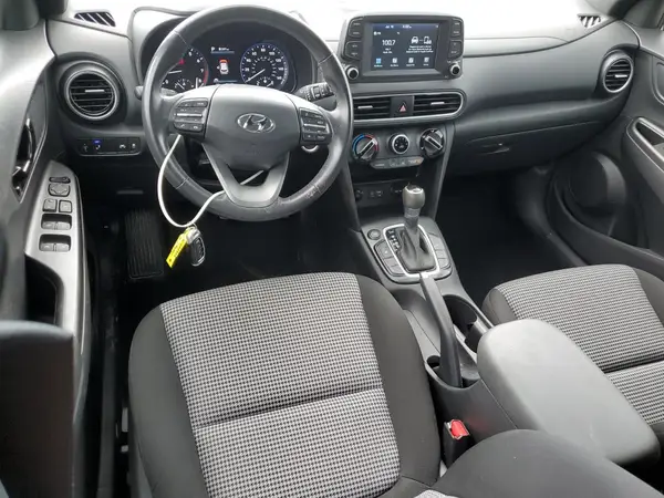 KM8K63A5XMU695441 2021 HYUNDAI KONA - Image 8