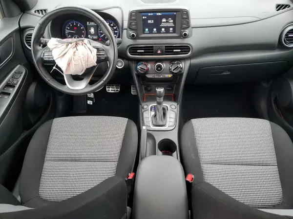 KM8K6CA51MU669598 2021 HYUNDAI KONA - Image 8