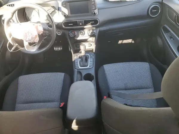 KM8K6CA54MU680756 2021 HYUNDAI KONA - Image 8