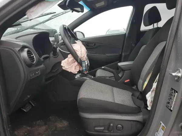 KM8K6CA57MU686650 2021 HYUNDAI KONA - Image 8
