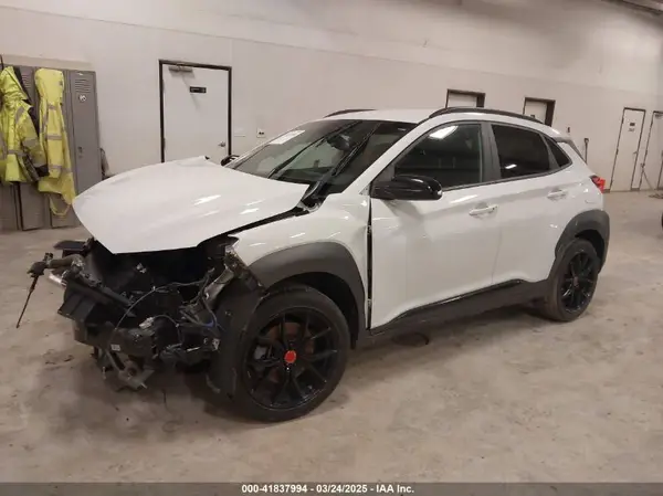 KM8K6CA5XMU677697 2021 HYUNDAI KONA - Image 2