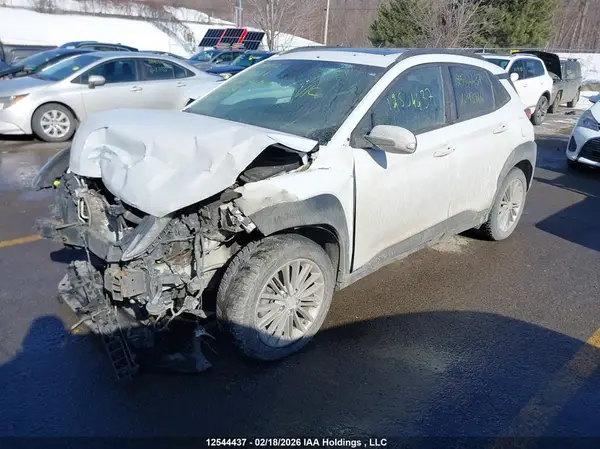 KM8K6CAA0JU093964 2018 HYUNDAI KONA - Image 2