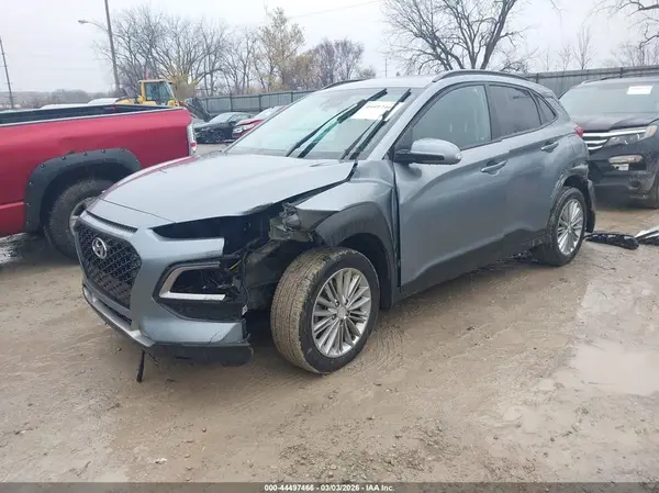 KM8K6CAA0MU605159 2021 HYUNDAI KONA - Image 2