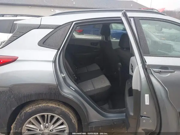 KM8K6CAA0MU605159 2021 HYUNDAI KONA - Image 8