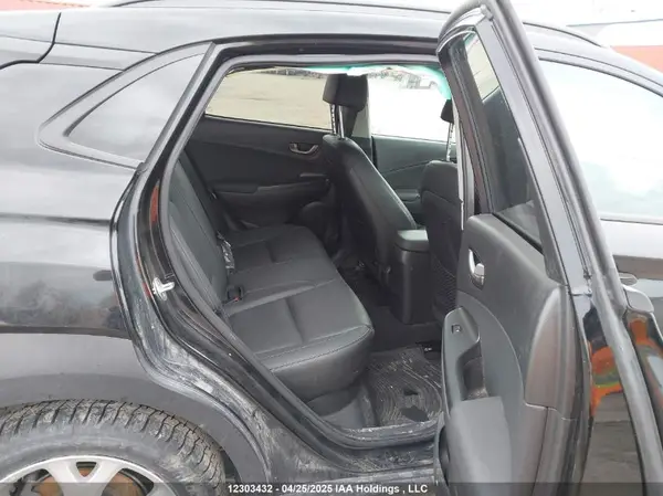 KM8K6CAA0MU656810 2021 HYUNDAI KONA - Image 8
