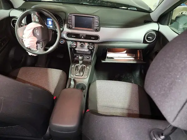 KM8K6CAA0MU740836 2021 HYUNDAI KONA - Image 8