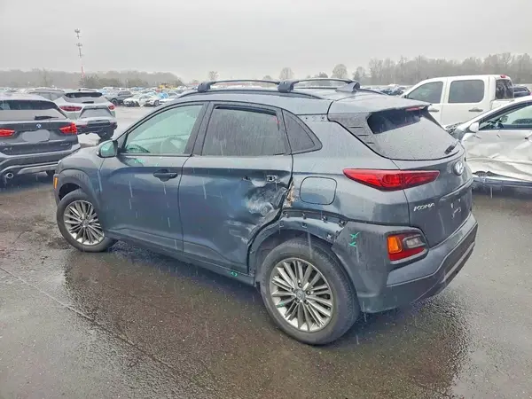 KM8K6CAA0MU755627 2021 HYUNDAI KONA - Image 2