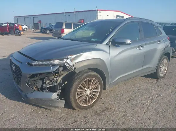 KM8K6CAA1KU337848 2019 HYUNDAI KONA - Image 2