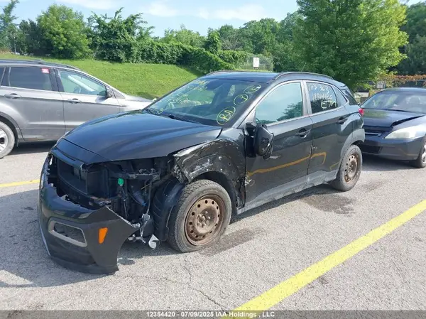 KM8K6CAA2JU173363 2018 HYUNDAI KONA - Image 2