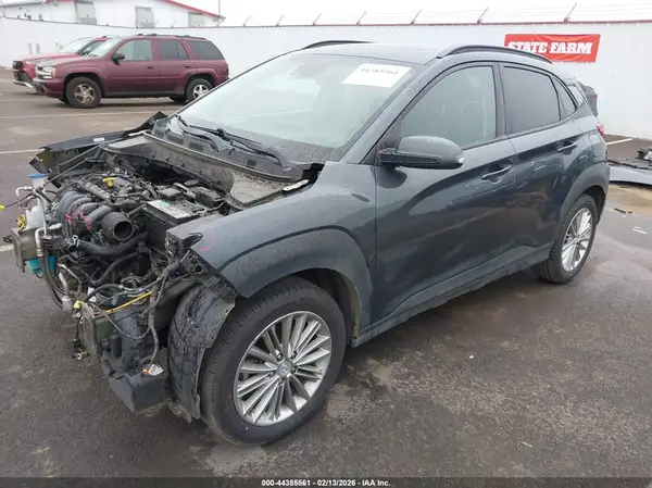 KM8K6CAA2KU318645 2019 HYUNDAI KONA - Image 2